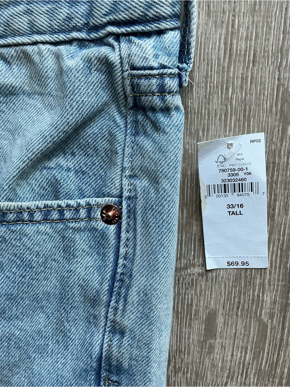NWT GAP Light Wash Denim Mid Thigh Drawstring Shorts - Picture 4 of 7